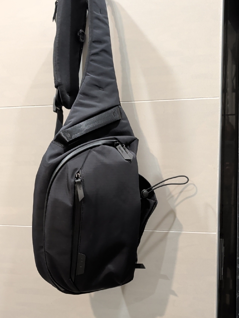 Men's Black Sling Crossbody Bag - Minimal Everyday Carry